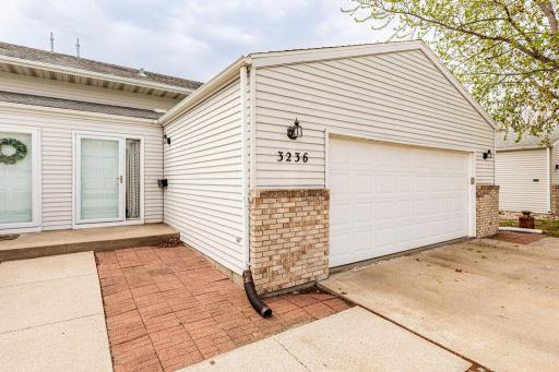 3236 35th Avenue S, Fargo, ND 58104