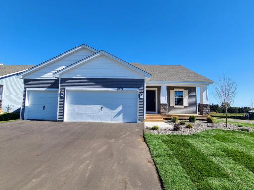 The Rushmore Northern Craftsman at Highlands at Eagle View in Elko New Market. Photo is of a similar home. Options and colors may vary. Ask Sales Agent for details.