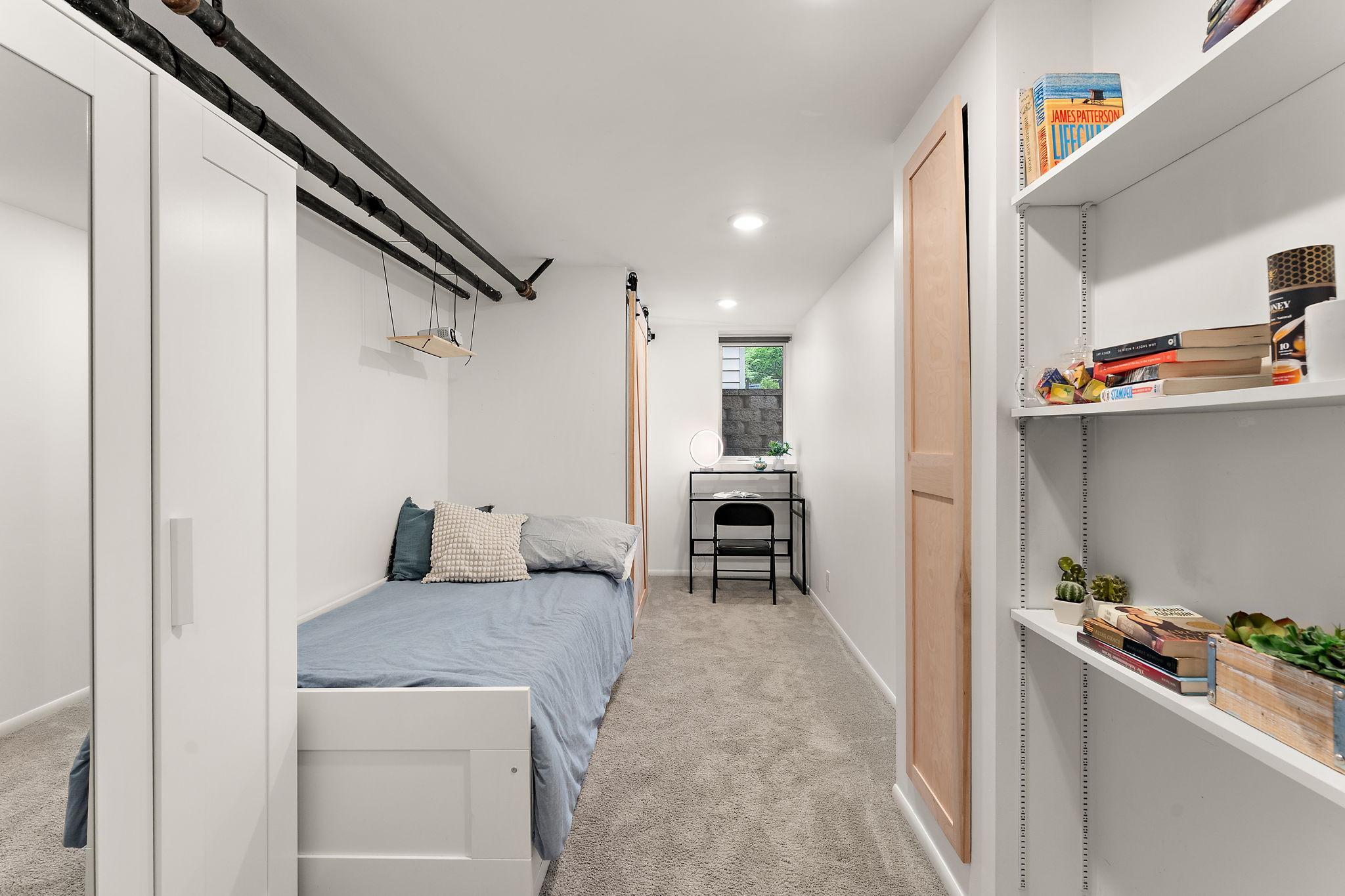 5th Bedroom (LL)