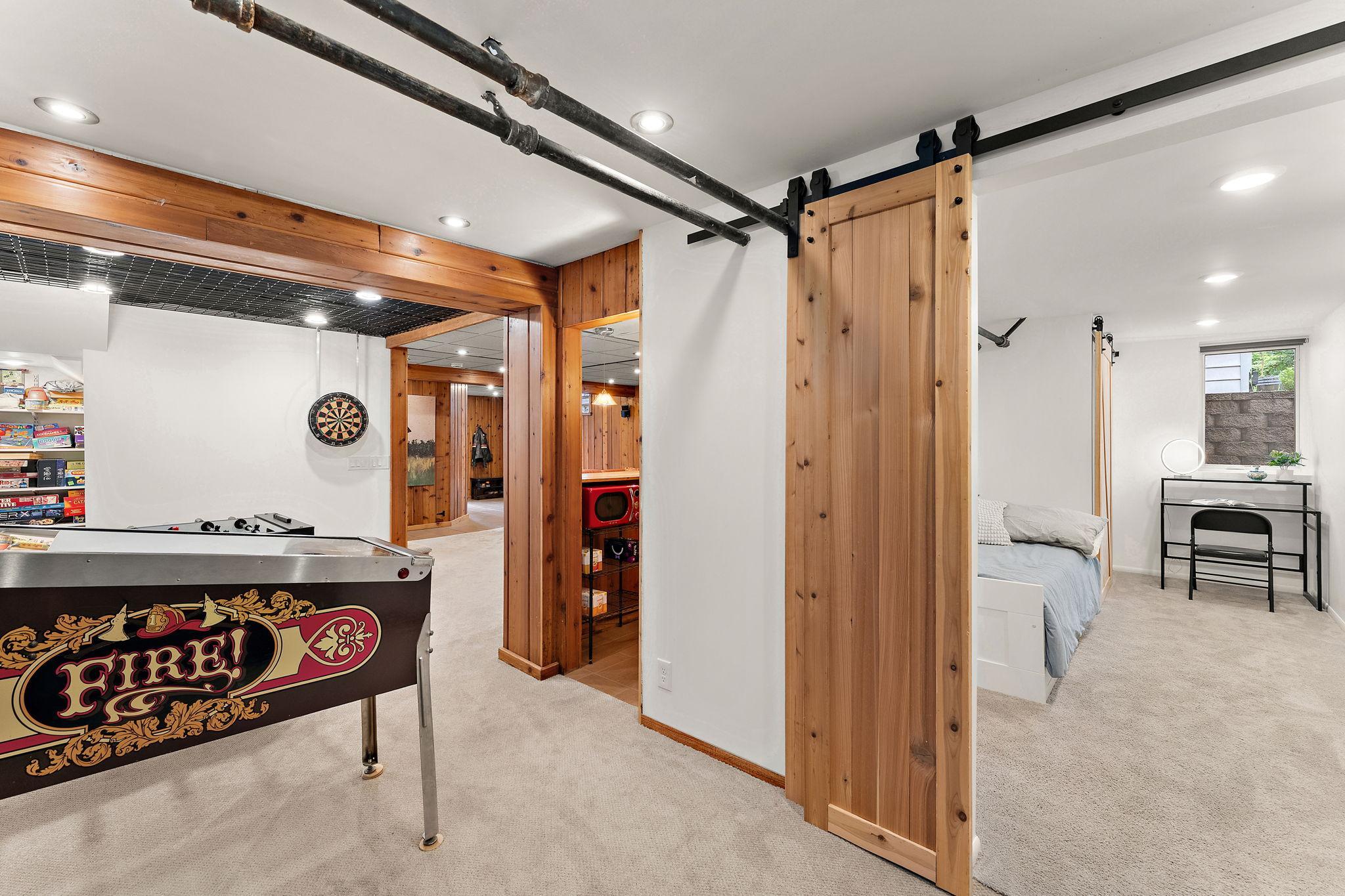 Peak into the 5th Bedroom