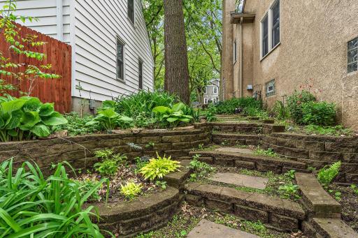 5249 Zenith Avenue S, Minneapolis, MN 55410