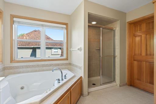 655 Lexie Court, Eagan, MN 55123