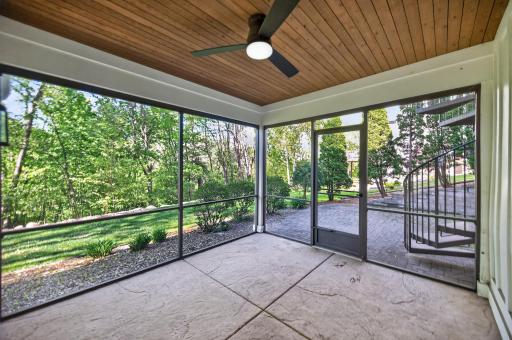 655 Lexie Court, Eagan, MN 55123