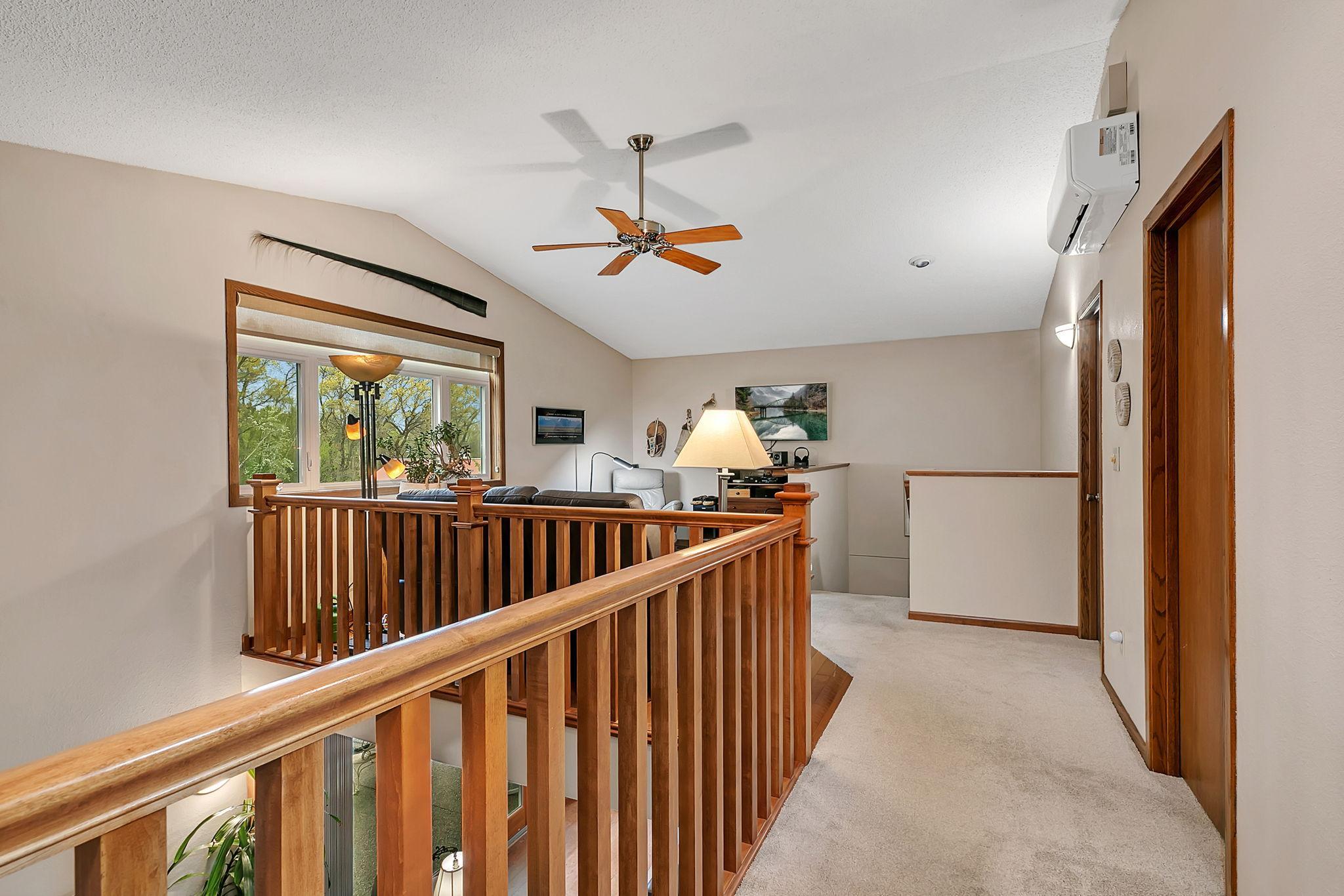 Upper level Overlook