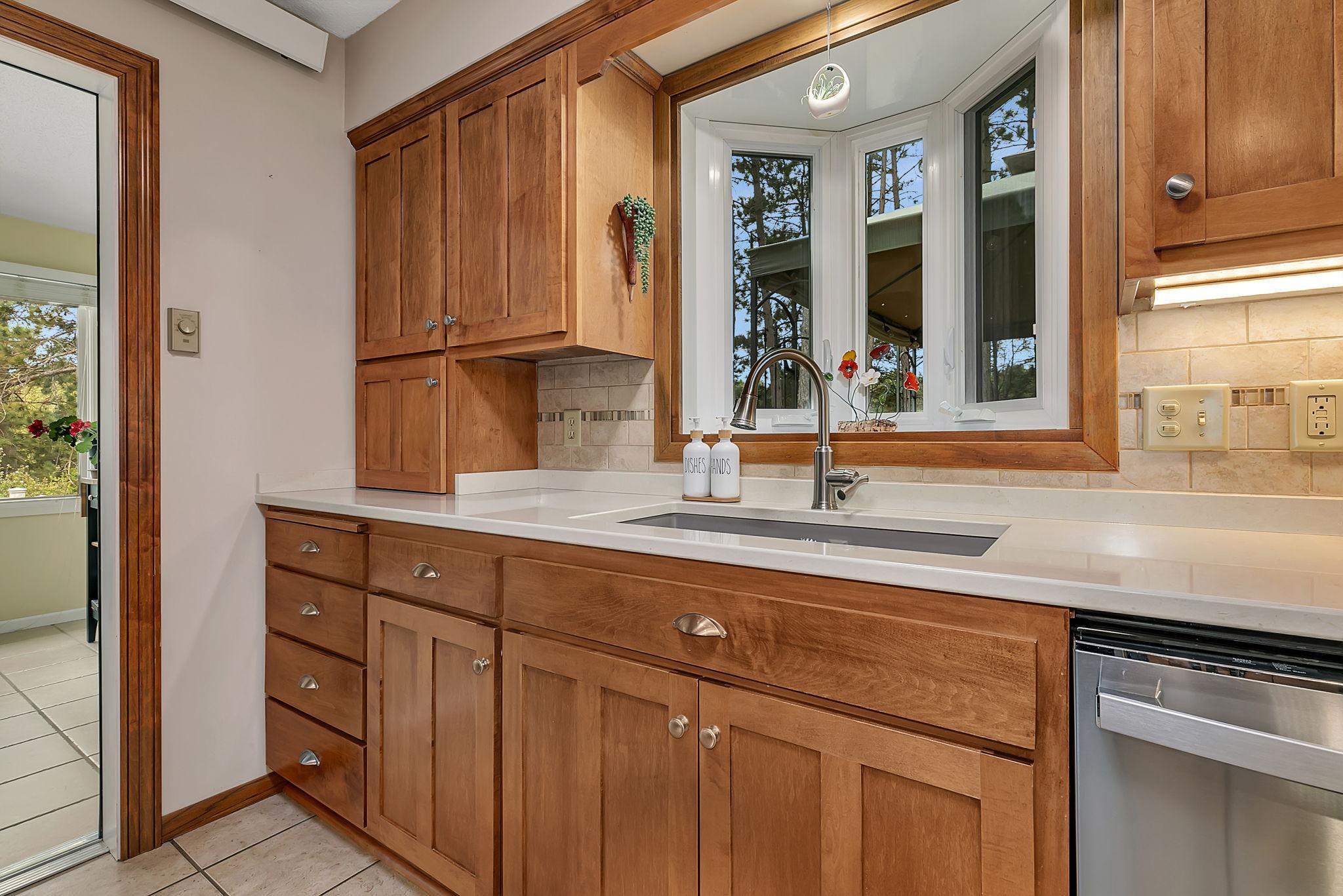 Beautiful quartz countertops