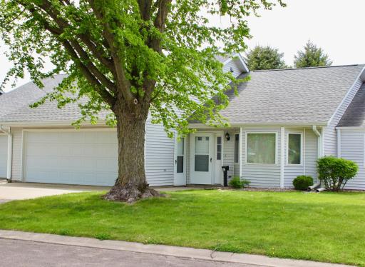 282 4th Avenue SW, Blooming Prairie, MN 55917