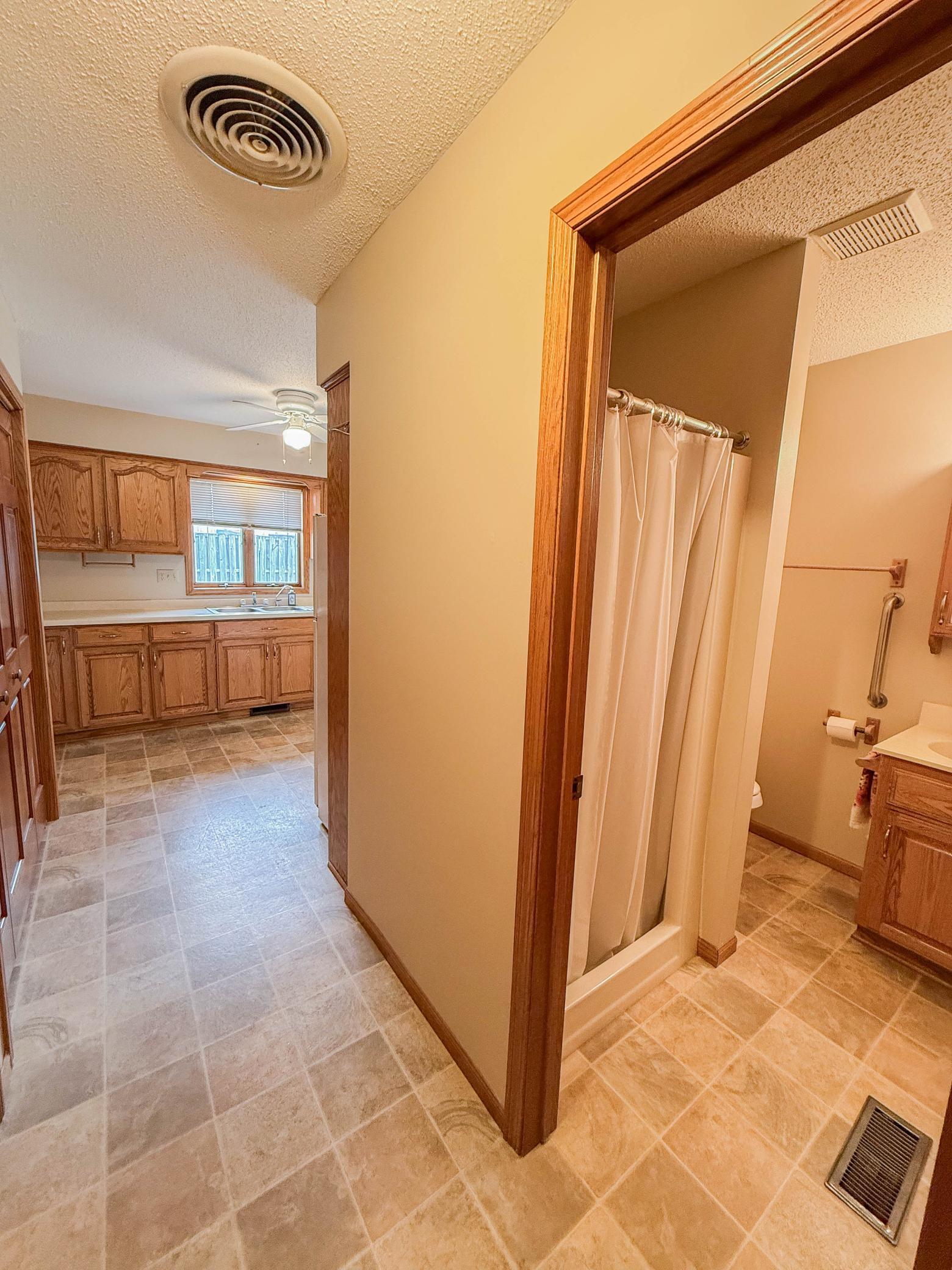 2nd Bathroom - Shower