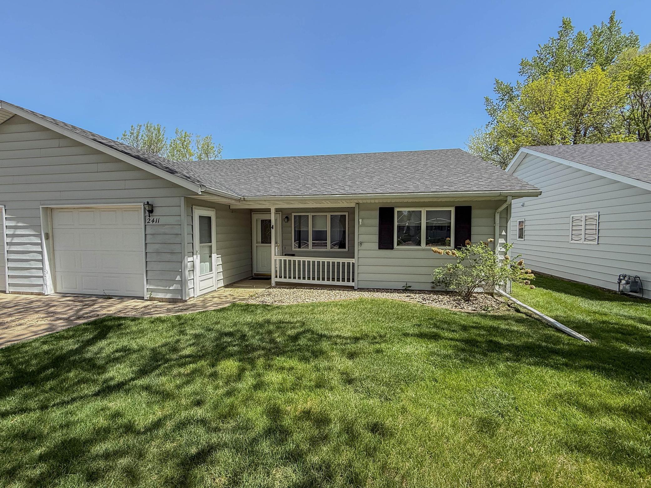 2411 Kenwood Dr SW Willmar