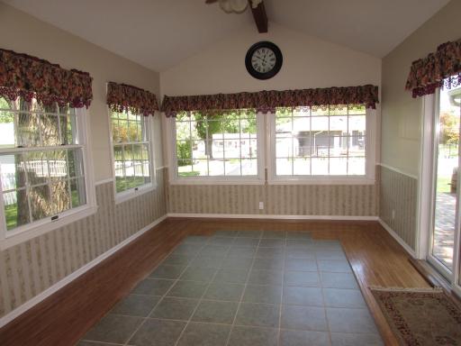 214 W Anna Street, Fairmont, MN 56031