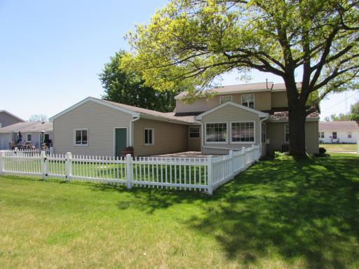 214 W Anna Street, Fairmont, MN 56031
