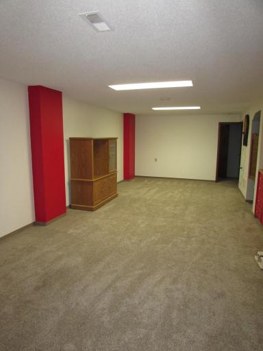 214 W Anna Street, Fairmont, MN 56031