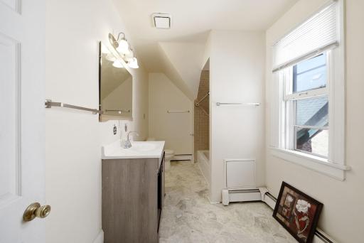 732 Marshall Avenue, Saint Paul, MN 55104