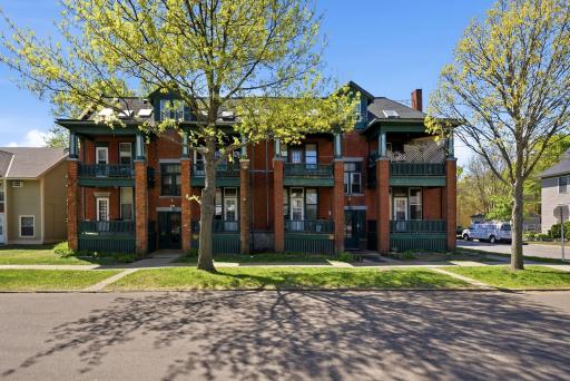 732 Marshall Avenue, Saint Paul, MN 55104