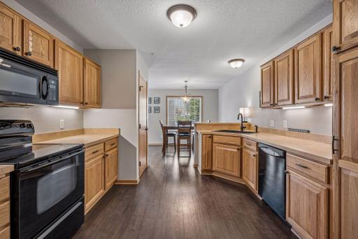 5625 100th Lane N, Brooklyn Park, MN 55443