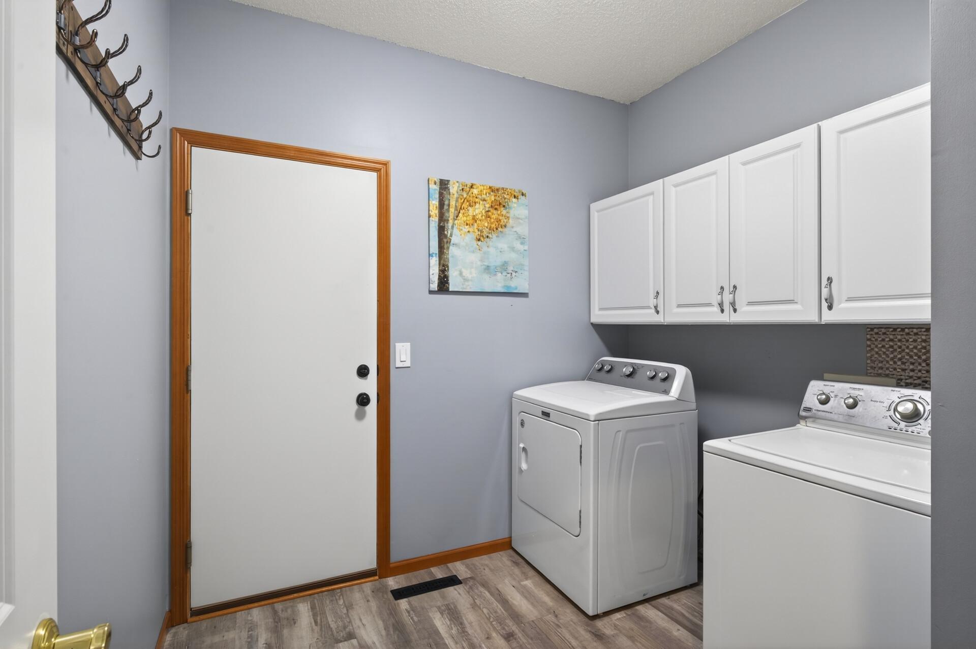 41_1236_Vernon_Dr41_mls.jpg