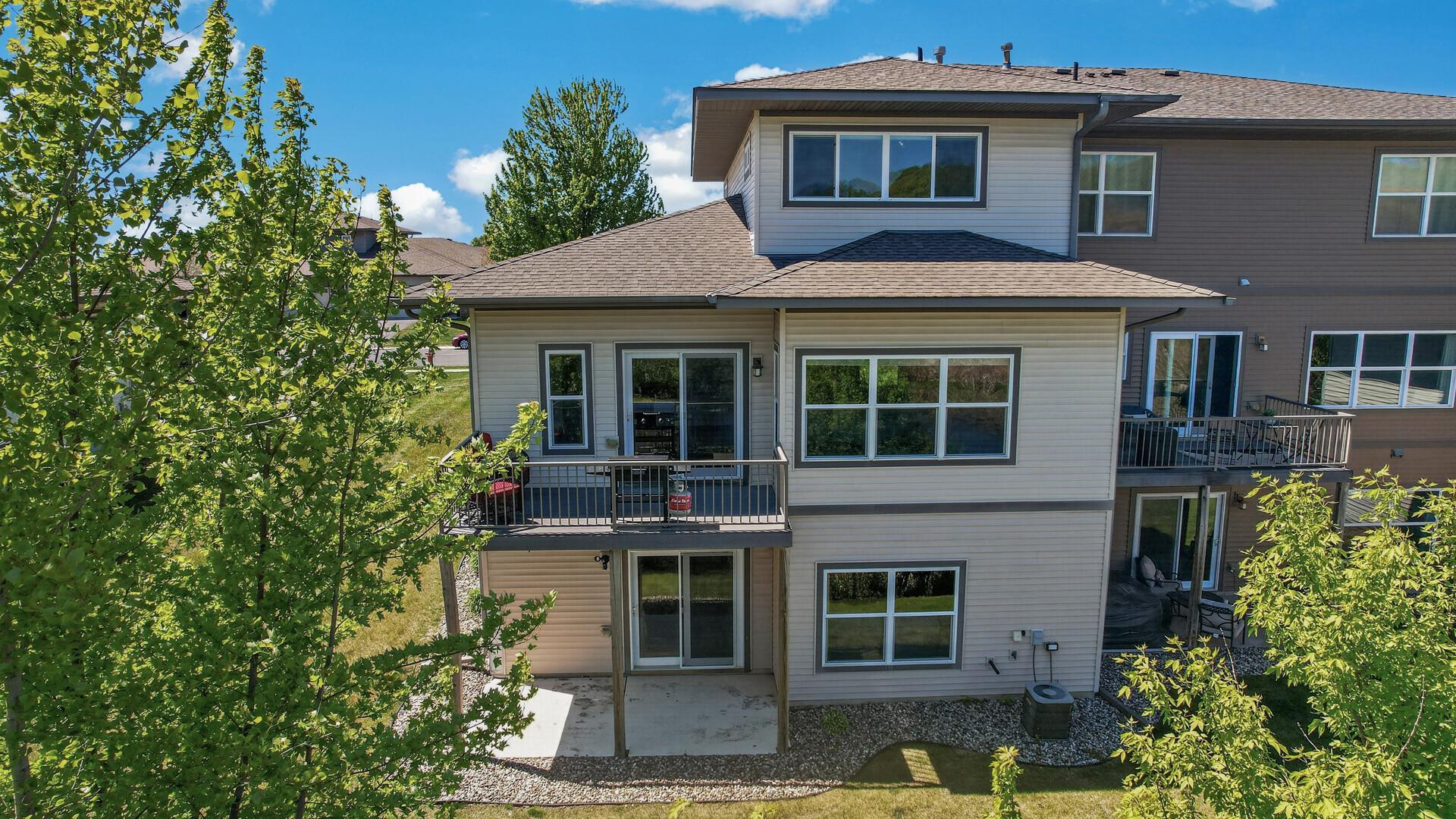 57_1236_Vernon_Dr57_mls.jpg