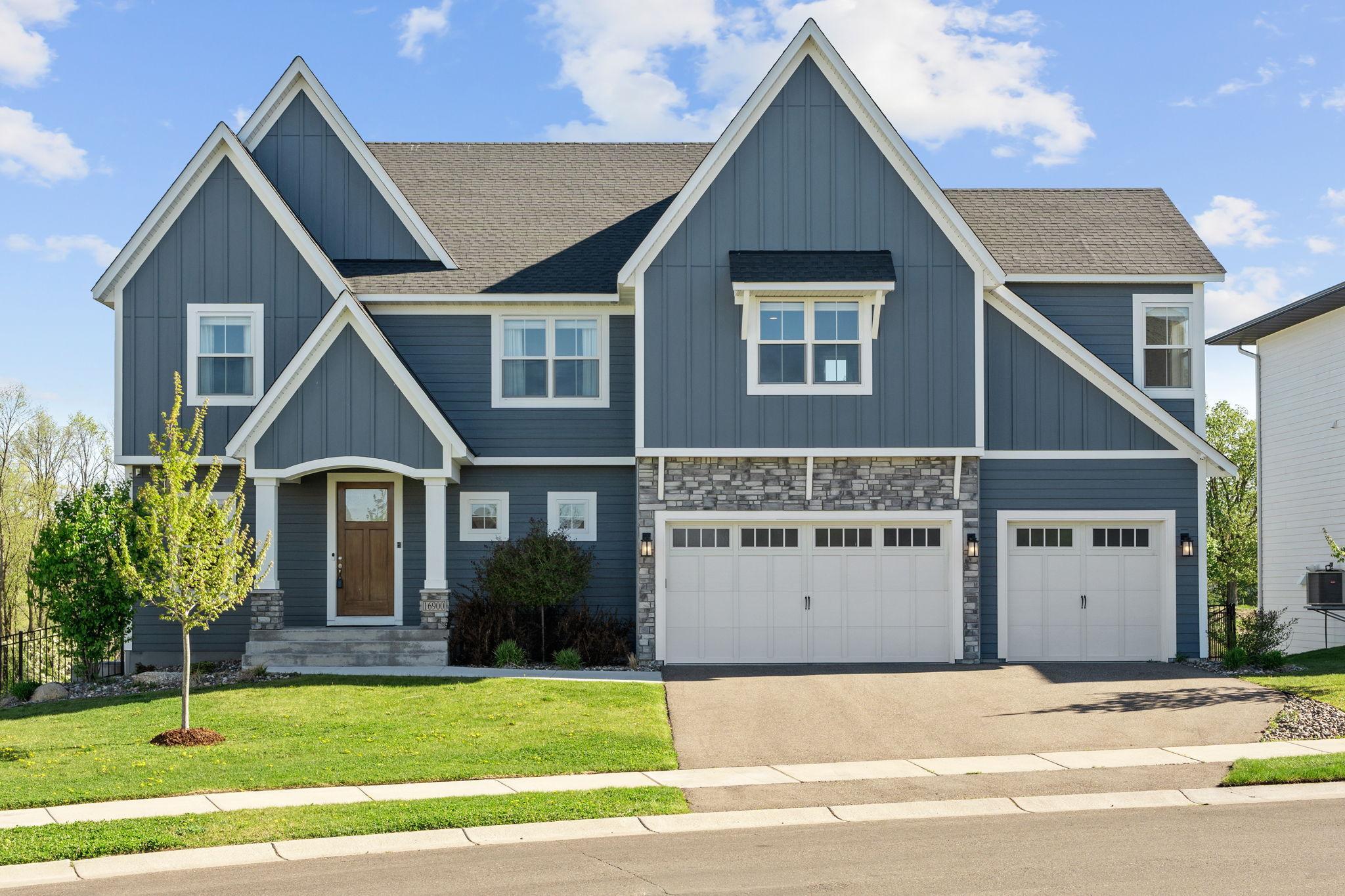 1-web-or-mls-16900 59th Ave N-1.jpg