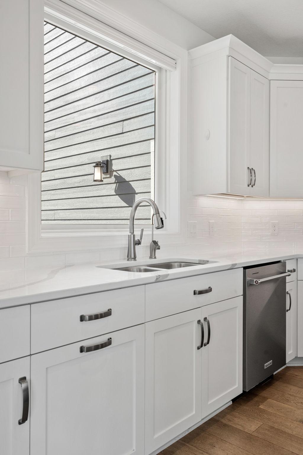 35-web-or-mls-16900 59th Ave N-35.jpg