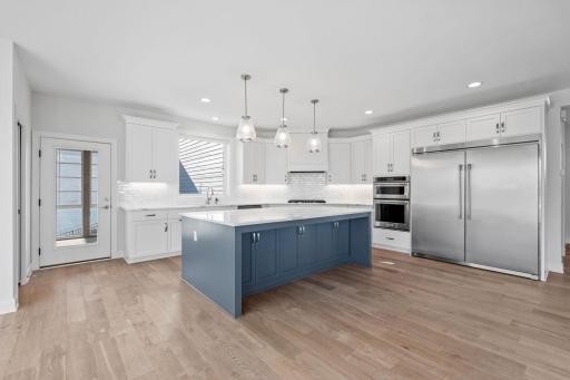 16900 59th Avenue N, Plymouth, MN 55446