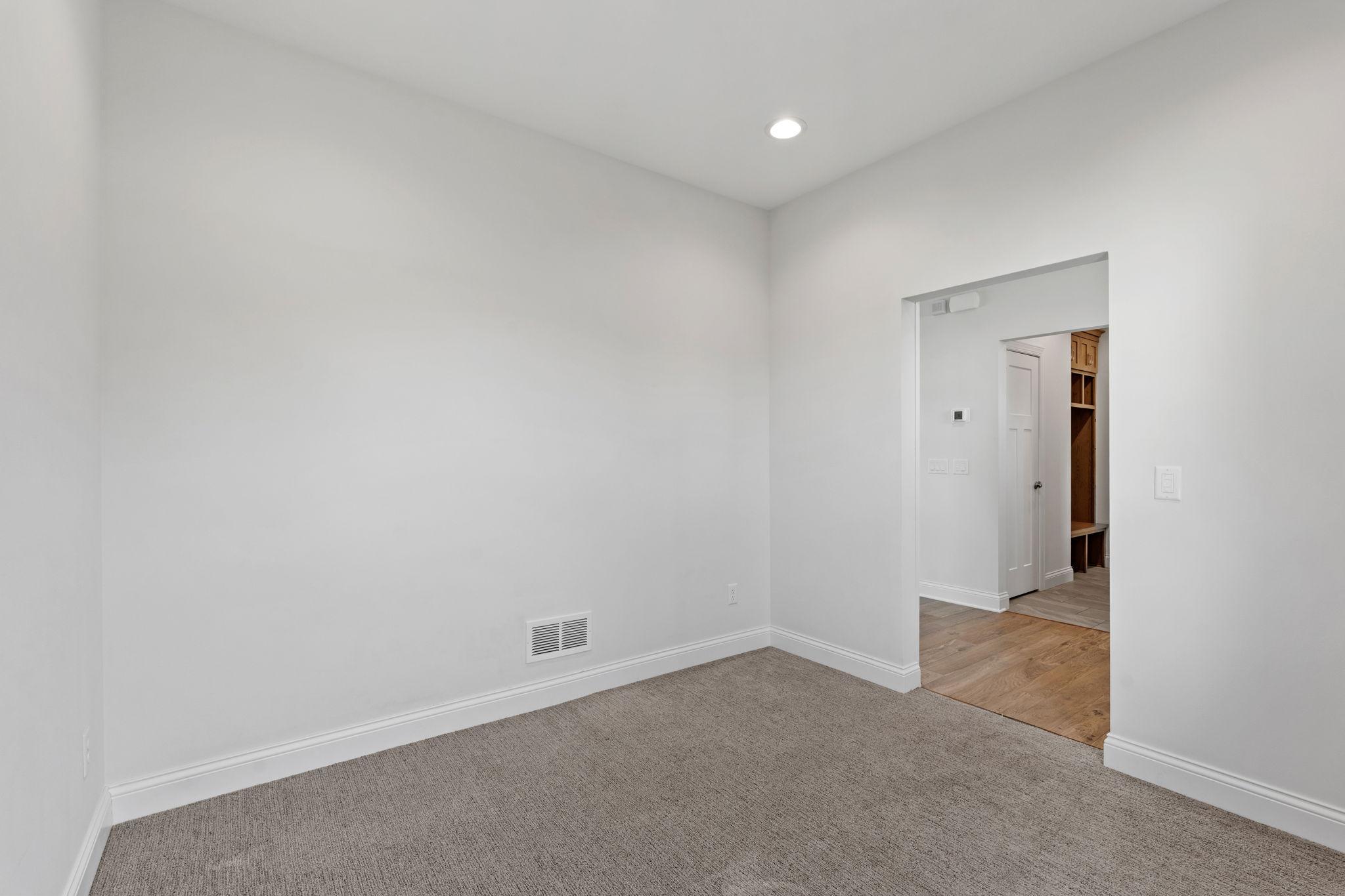 45-web-or-mls-16900 59th Ave N-45.jpg