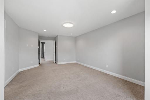 16900 59th Avenue N, Plymouth, MN 55446