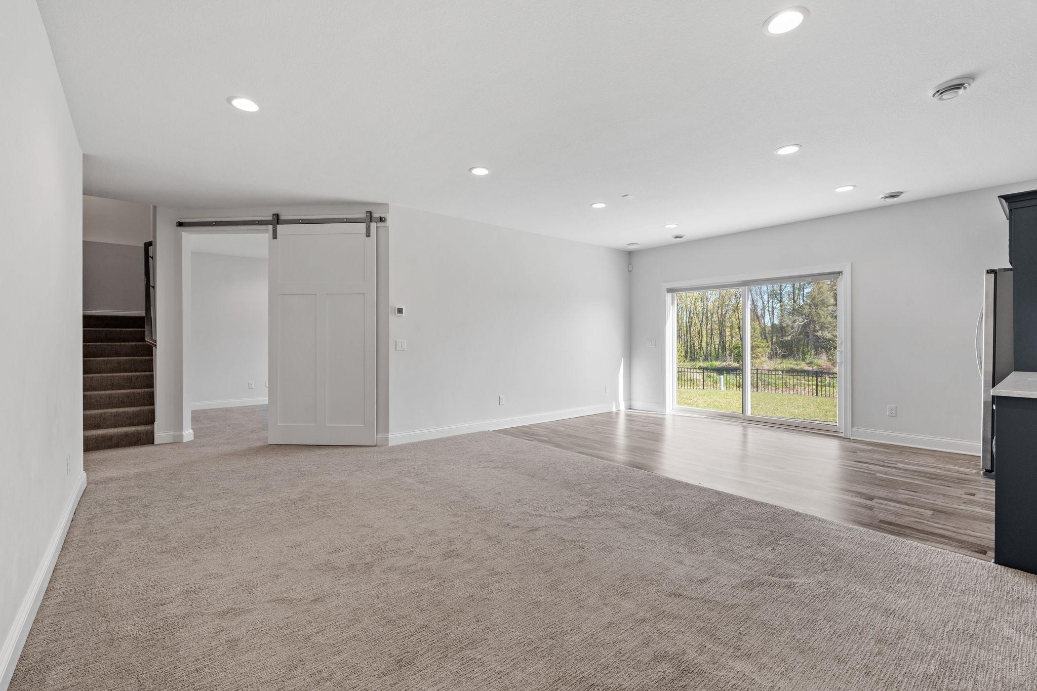 79-web-or-mls-16900 59th Ave N-79.jpg