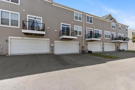 1773 Grove Drive, Shakopee, MN 55379
