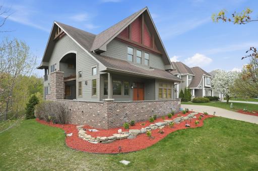 10721 Watersedge Lane, Saint Paul, MN 55129