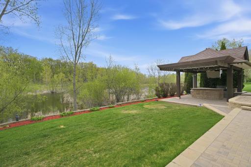 10721 Watersedge Lane, Saint Paul, MN 55129