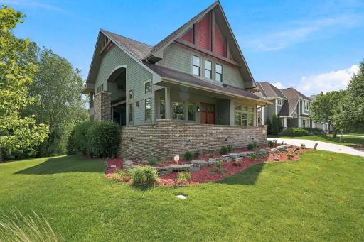 10721 Watersedge Lane, Saint Paul, MN 55129
