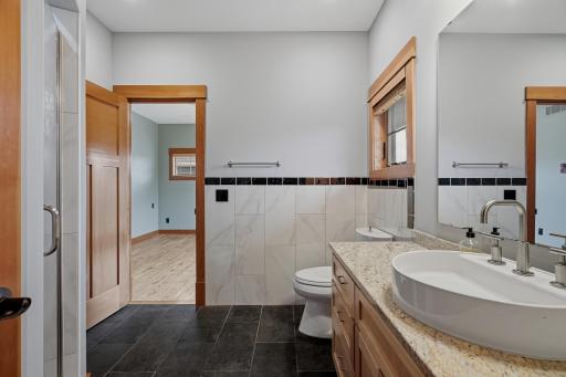 10721 Watersedge Lane, Saint Paul, MN 55129