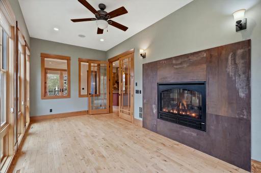 10721 Watersedge Lane, Saint Paul, MN 55129