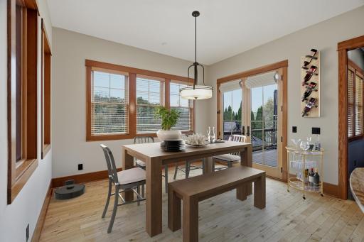 10721 Watersedge Lane, Saint Paul, MN 55129