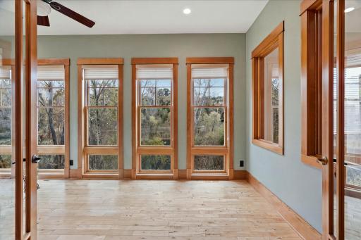 10721 Watersedge Lane, Saint Paul, MN 55129