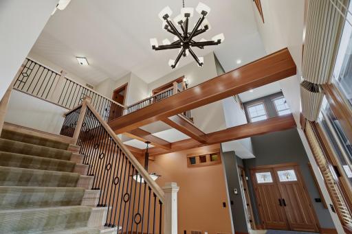 10721 Watersedge Lane, Saint Paul, MN 55129