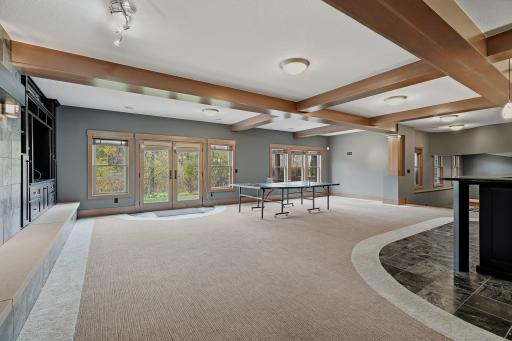 10721 Watersedge Lane, Saint Paul, MN 55129