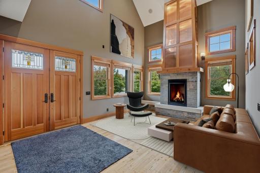 10721 Watersedge Lane, Saint Paul, MN 55129