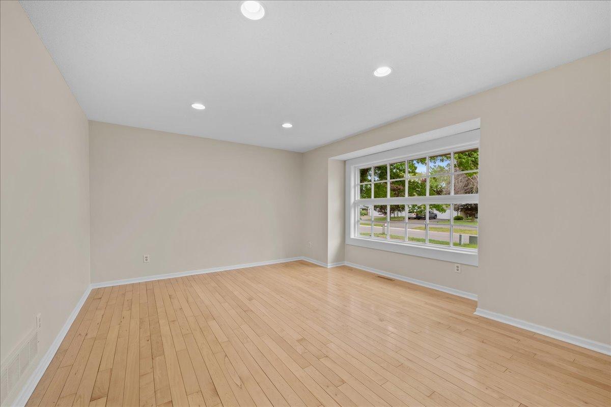 Living Room / Hardwood Floors / New Window