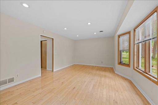 3818 51st Avenue N, Brooklyn Center, MN 55429