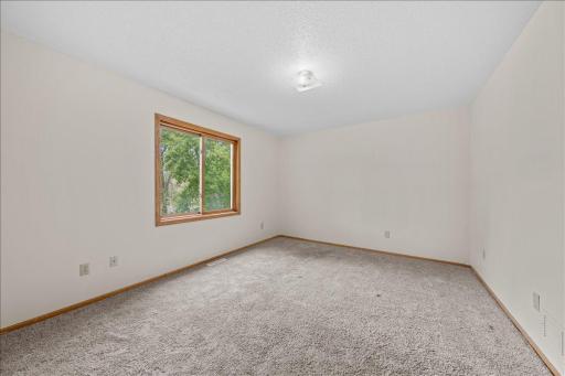 3818 51st Avenue N, Brooklyn Center, MN 55429