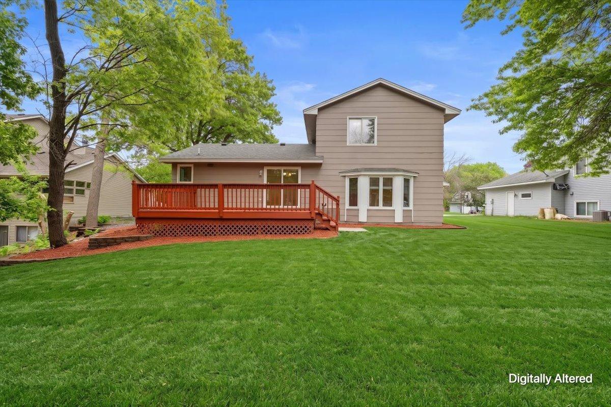 Vitrual lawn / Backyard