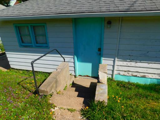 1087 Magnolia Avenue E, Saint Paul, MN 55106