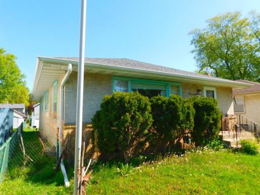 1087 Magnolia Avenue E, Saint Paul, MN 55106