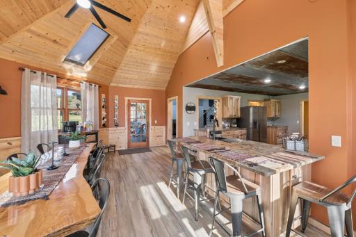 Expansive dining space for entertaining!