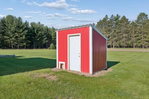 Insulated well-house
