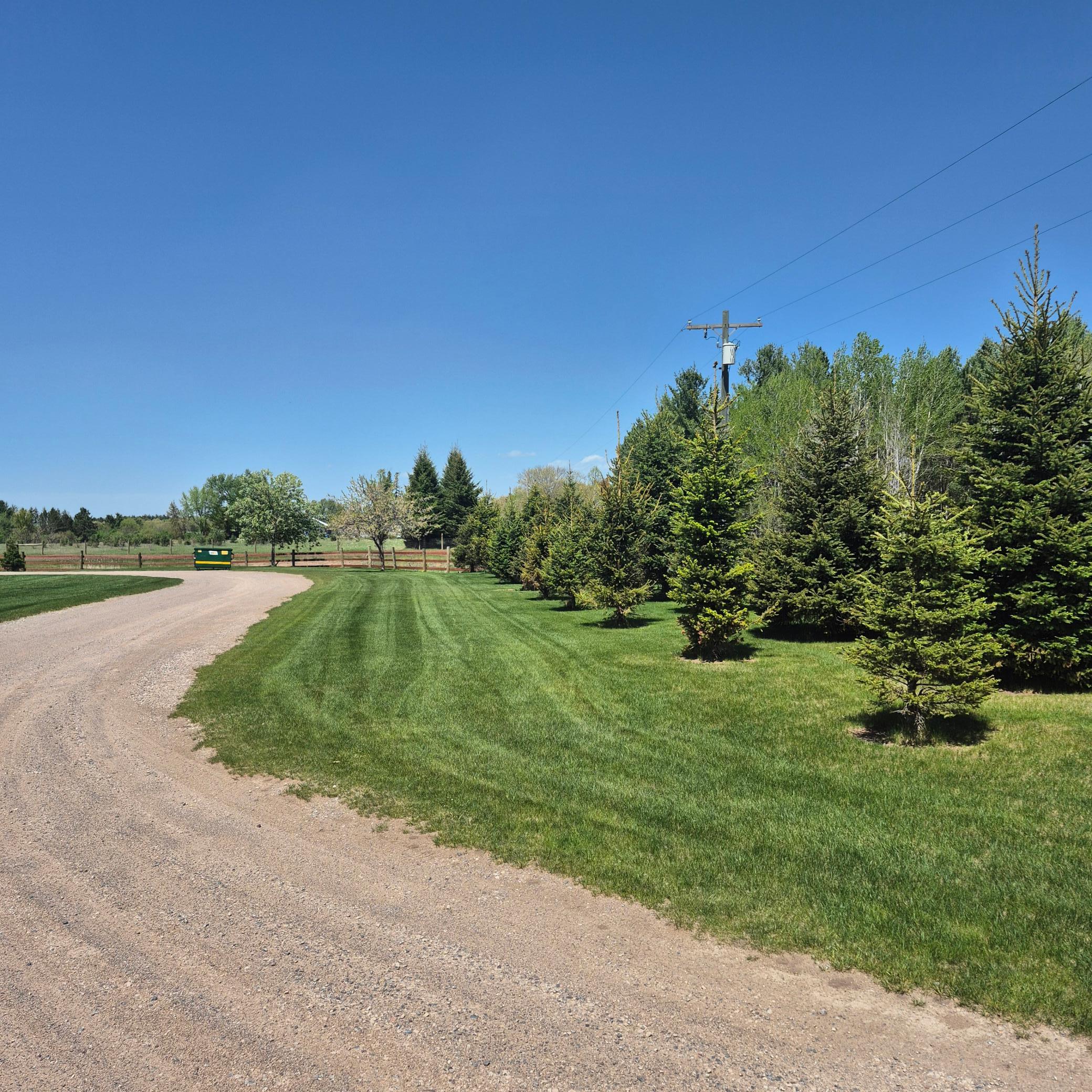 Gravel driveway with turnout