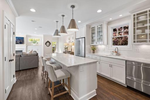 3816 Chowen Avenue S, Minneapolis, MN 55410