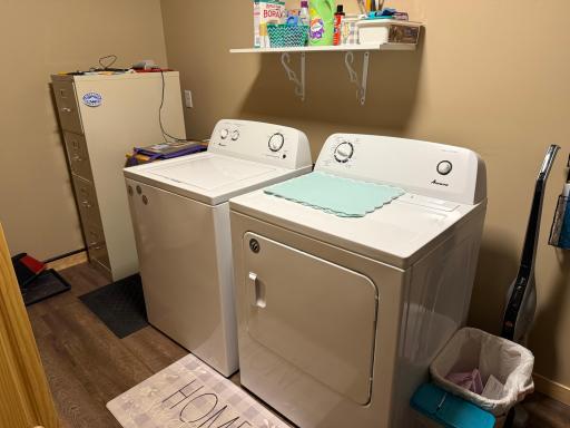 930 Cart Way Lane, Hinckley, MN 55037