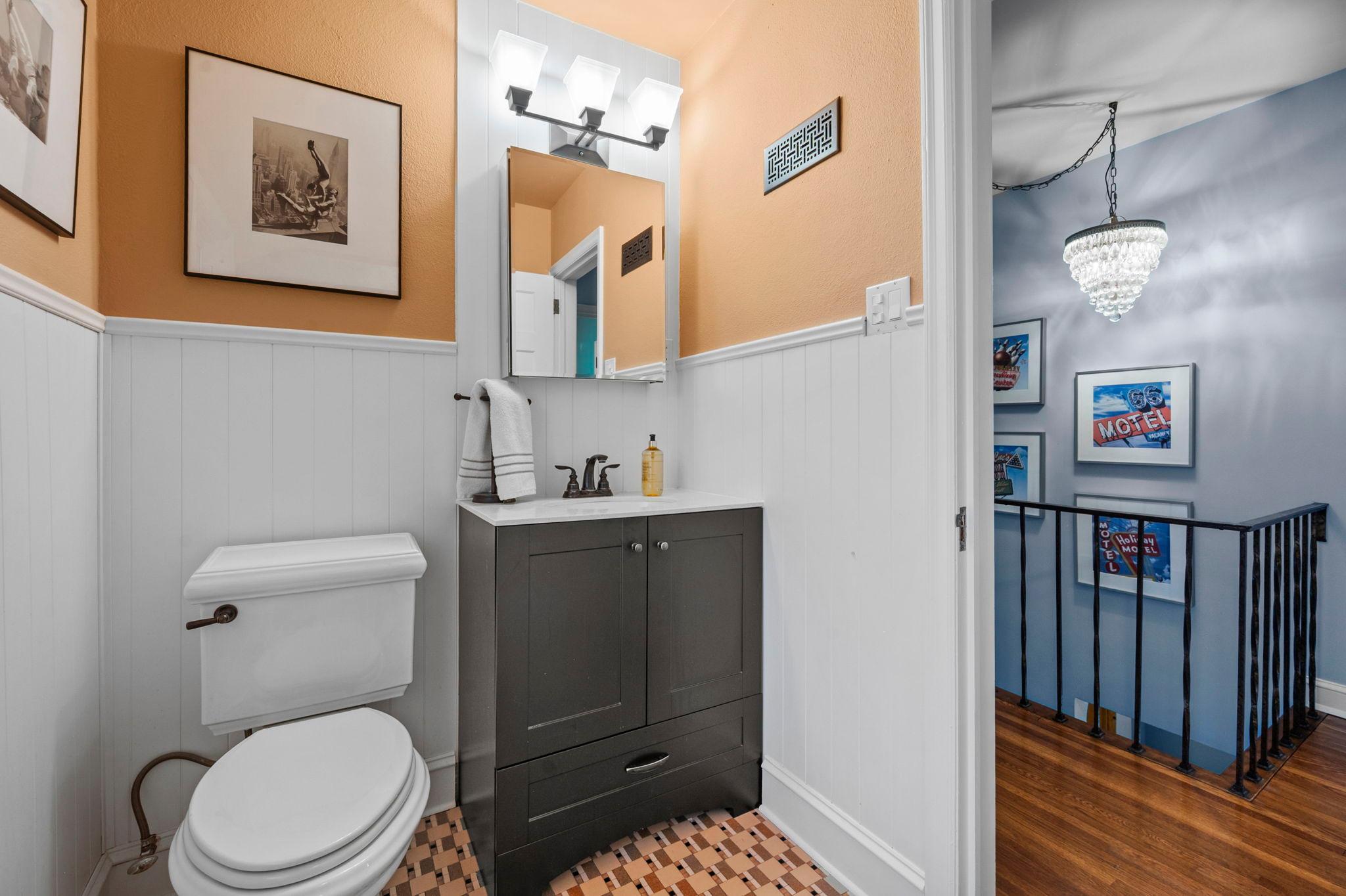 91-web-or-mls-200 Thomas Ave S-338.jpg