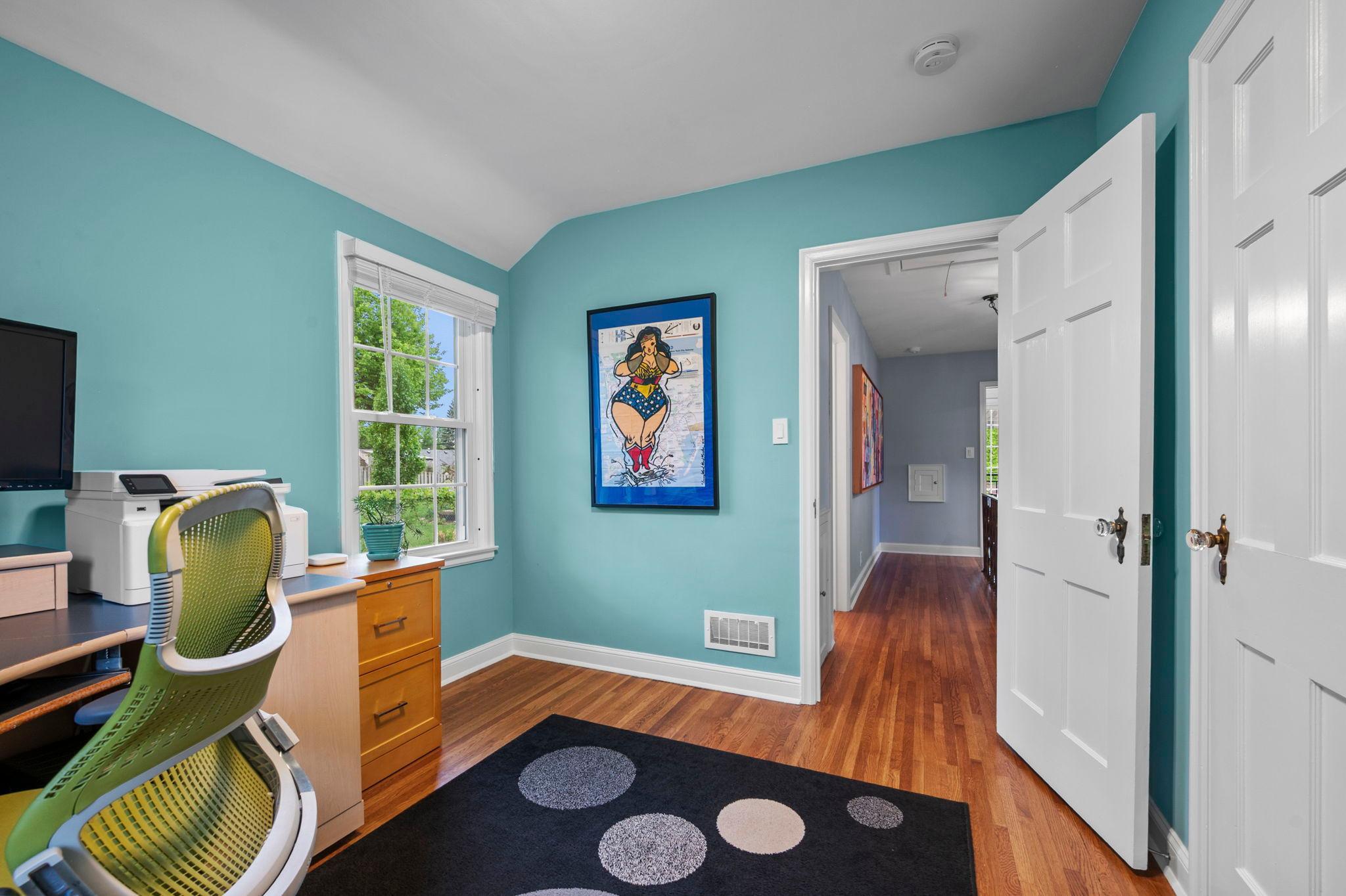 89-web-or-mls-200 Thomas Ave S-328.jpg